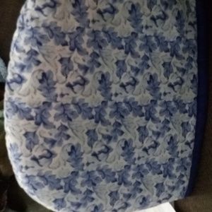 Honeysuckle Cottage Sales Blue Leaves Tea Cozy